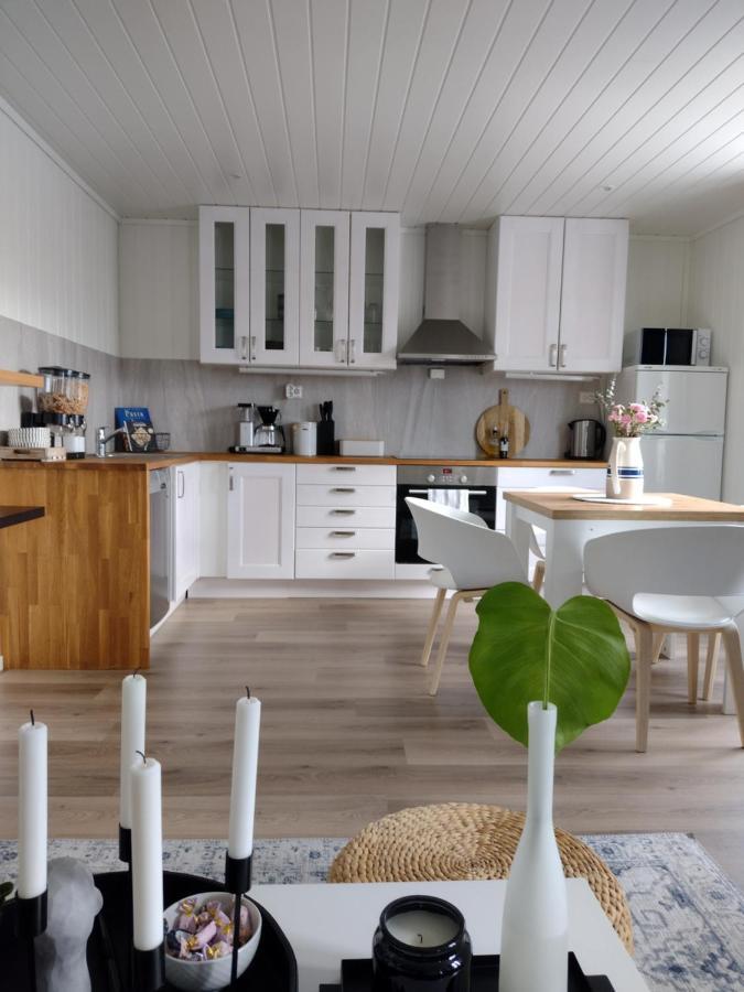 Light Home Apartment Alesund With Free Parking Eksteriør billede