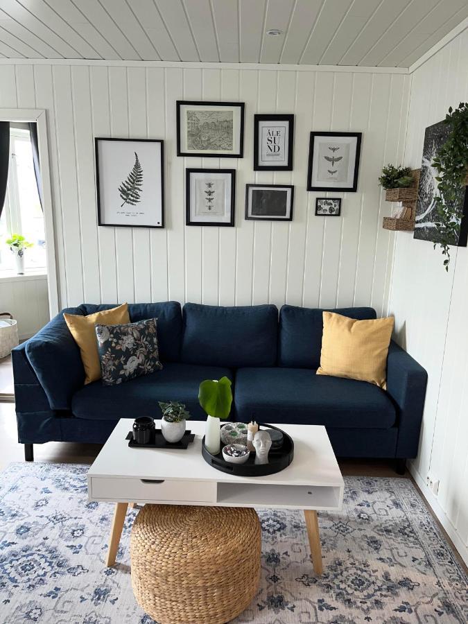 Light Home Apartment Alesund With Free Parking Eksteriør billede